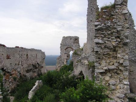Hradby Plaveckého hradu